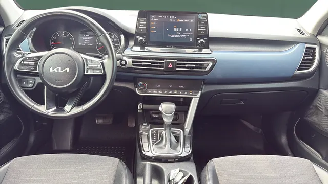 2023 Kia Seltos S - Photo 19