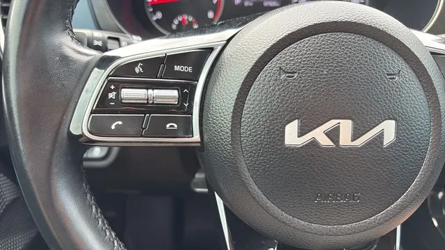 2023 Kia Seltos S - Photo 9