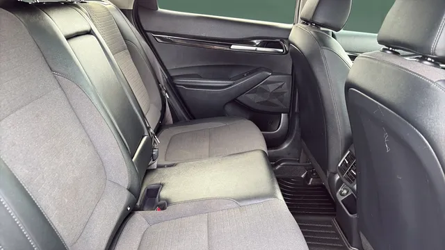 2023 Kia Seltos S - Photo 22
