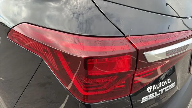 2023 Kia Seltos S - Photo 28