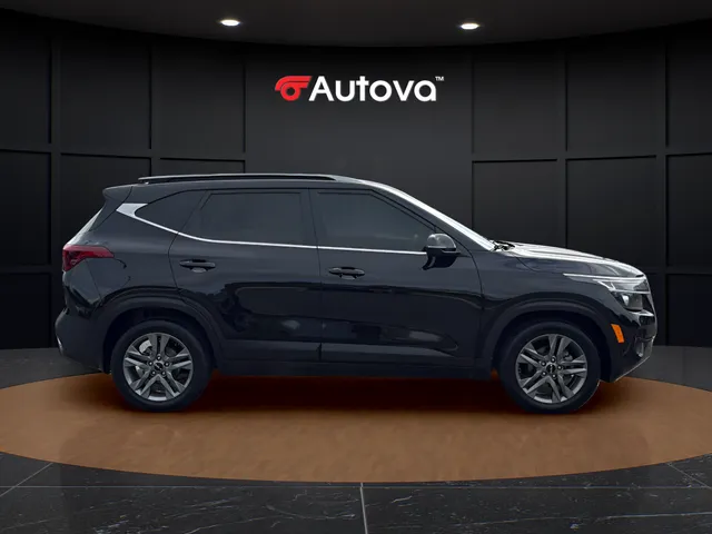 2023 Kia Seltos S - Photo 6