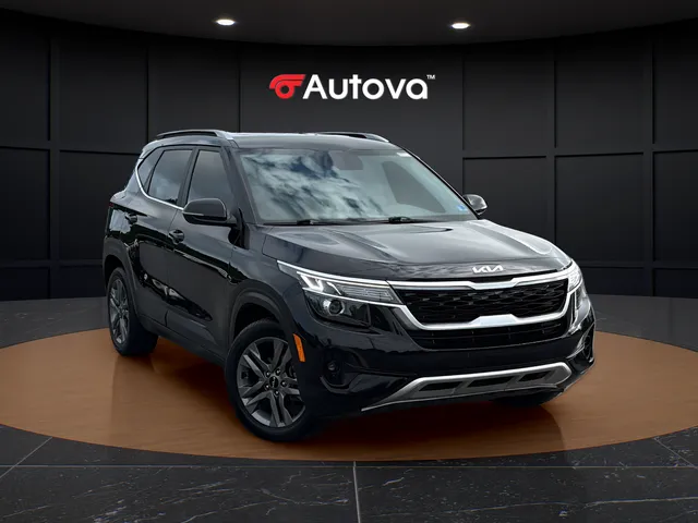 2023 Kia Seltos S - Photo 7