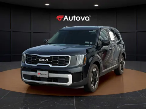 Black 2025 Kia Telluride S for sale in Madison Heights, VA
