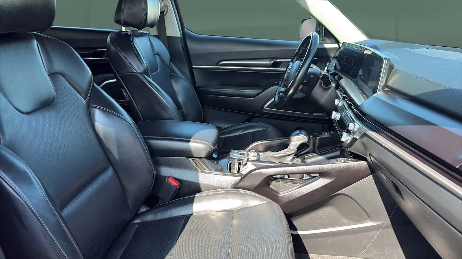Kia Telluride photo 25