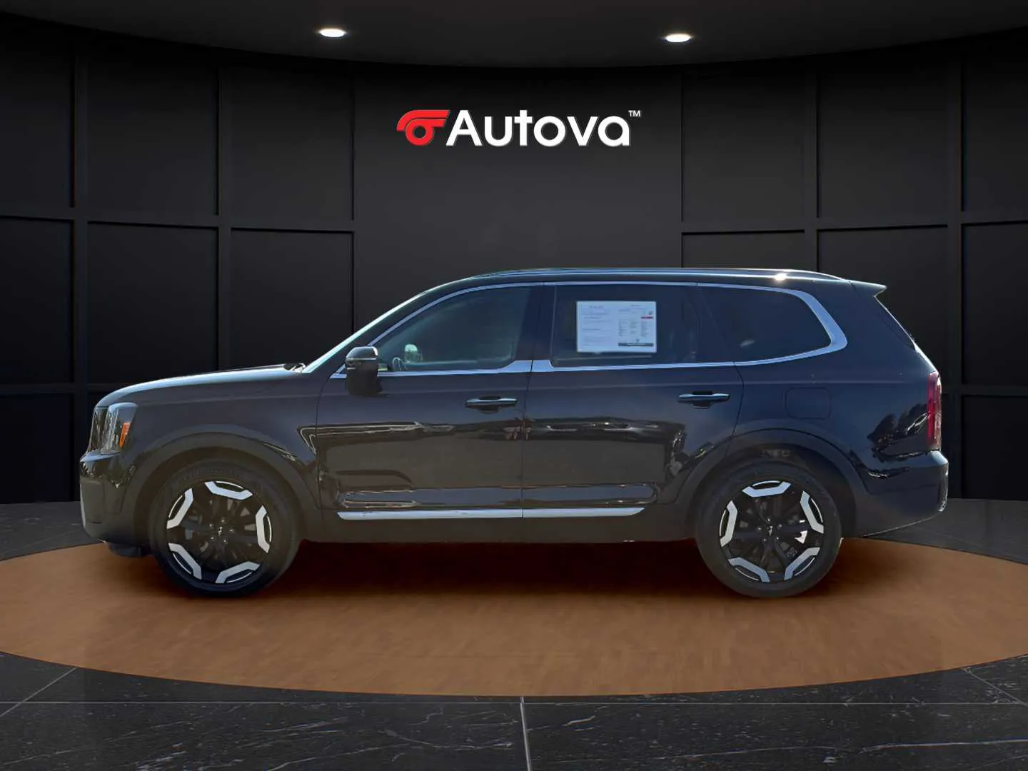 Kia Telluride photo 2