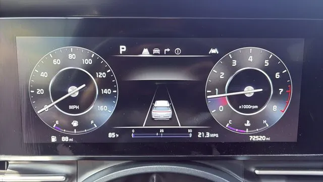 Kia Carnival photo 11