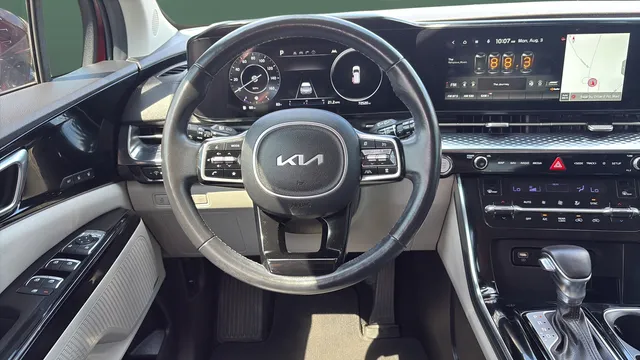 Kia Carnival photo 20