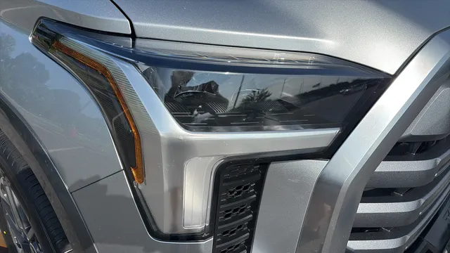 2023 Toyota Tundra Limited - Photo 27