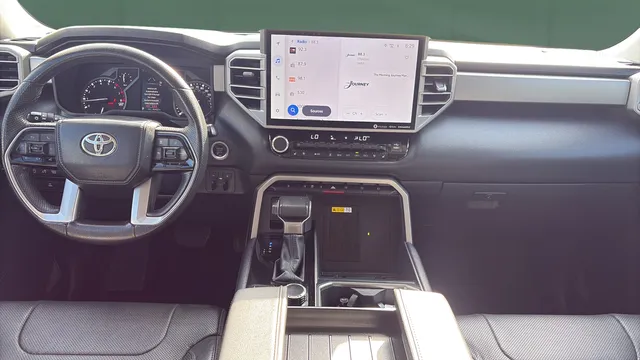 2023 Toyota Tundra Limited - Photo 19