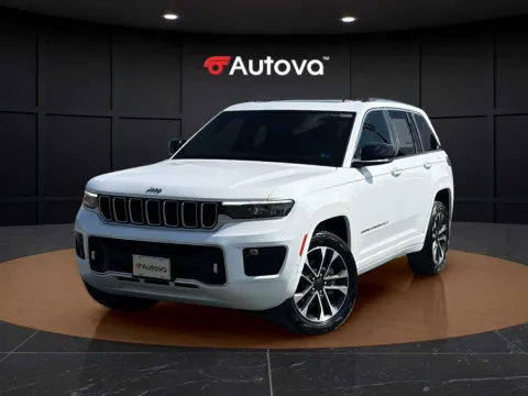 White 2023 Jeep Grand Cherokee Overland for sale in Madison Heights, VA