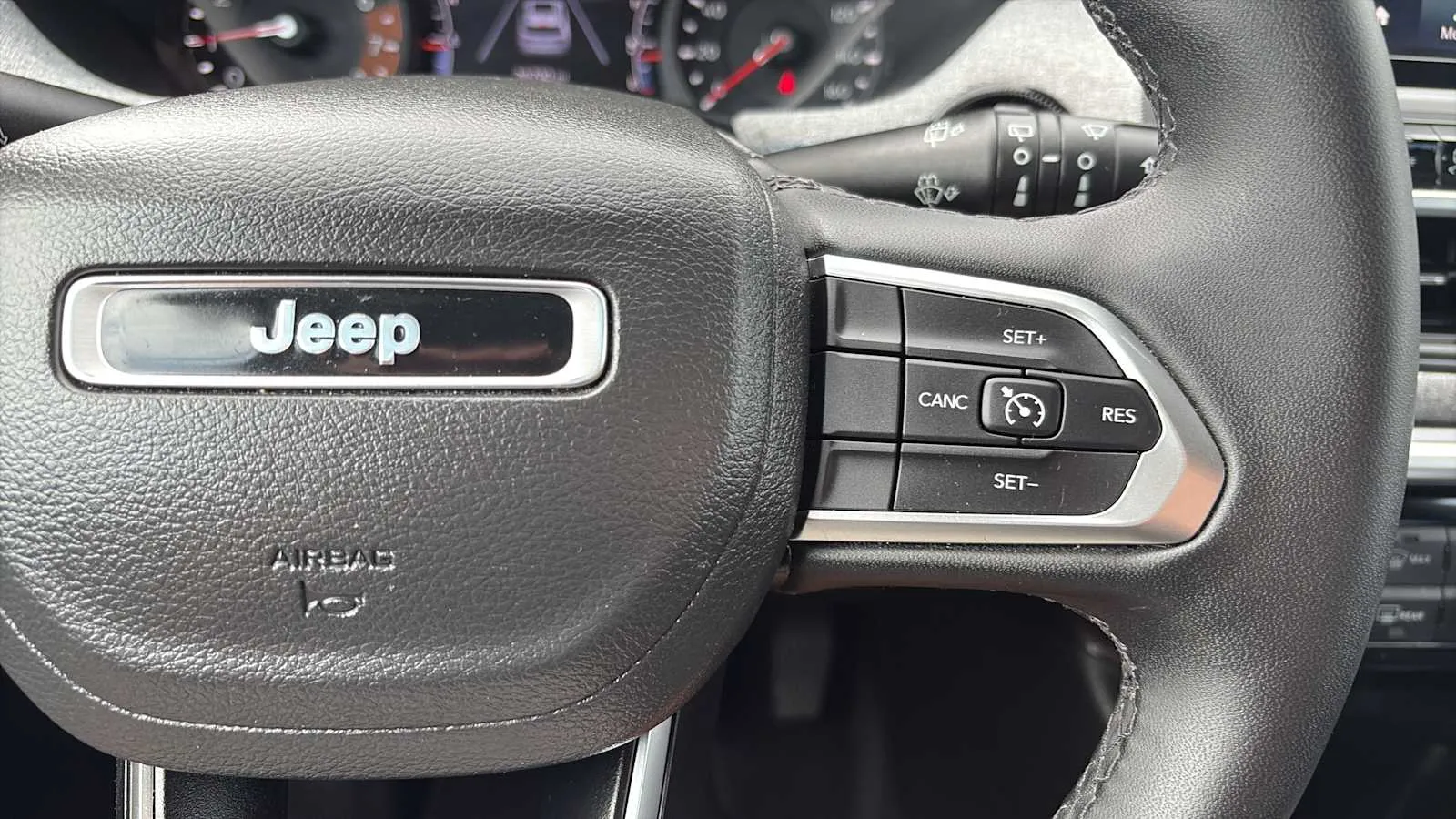 Jeep Compass photo 10