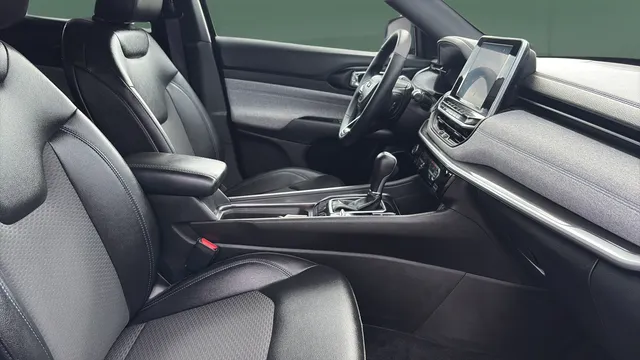 2025 Jeep Compass Latitude - Photo 24