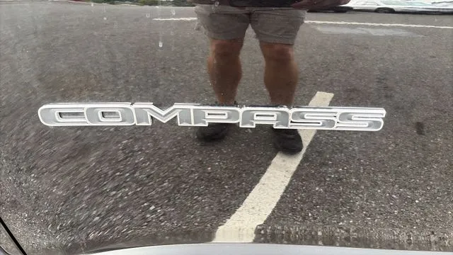 2025 Jeep Compass Latitude - Photo 30