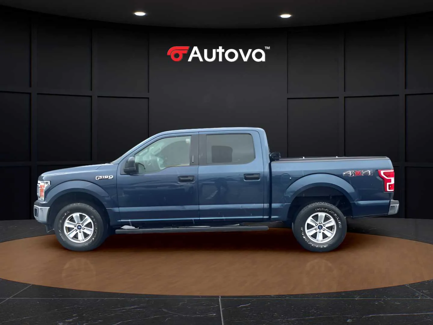 Ford F-150 photo 2