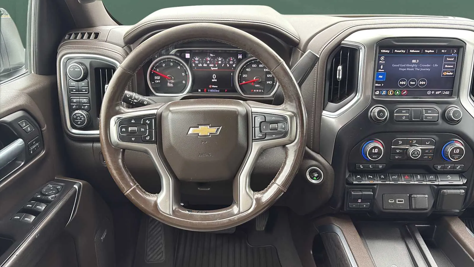 Chevrolet Silverado photo 20