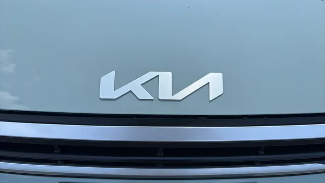 Kia K4 photo 10