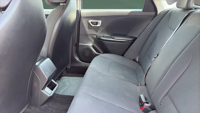 Kia K4 photo 23