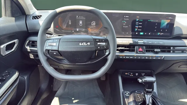 Kia K4 photo 25
