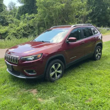 Red 2019 Jeep Cherokee Limited for sale in Madison Heights, VA