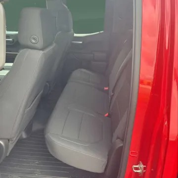 More photos of 2020 Chevrolet Silverado 1500 LT at Autova - Madison Heights, VA