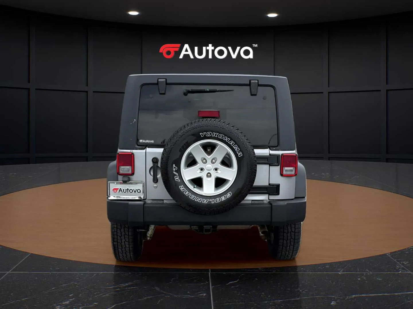 Jeep Wrangler photo 4