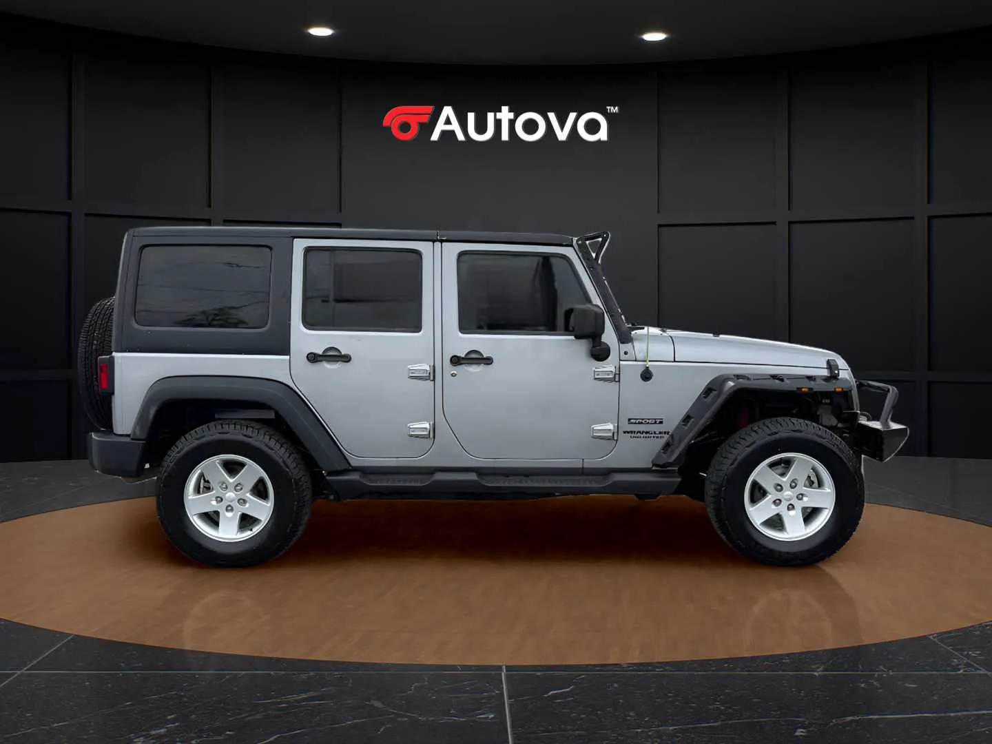 Jeep Wrangler photo 6