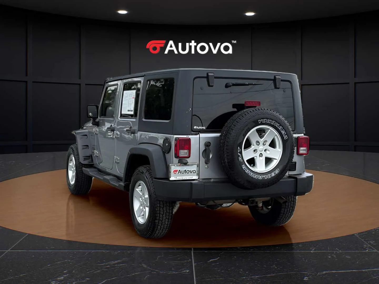 Jeep Wrangler photo 3