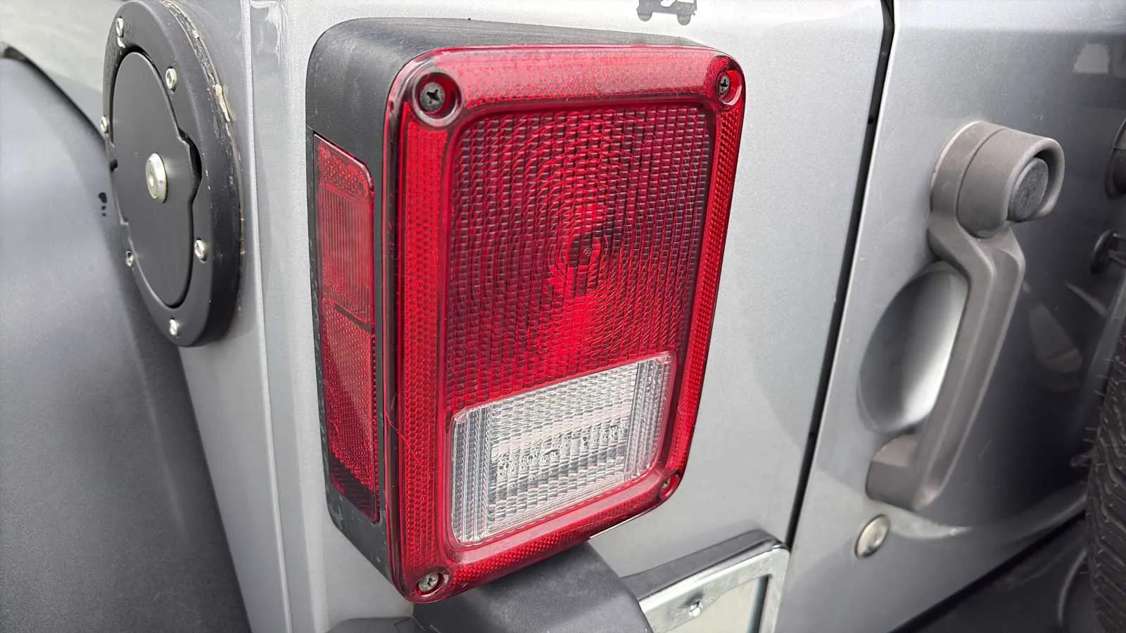 Jeep Wrangler photo 28