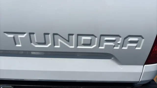 Toyota Tundra photo 30