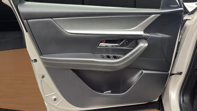 Mazda CX-90 photo 21