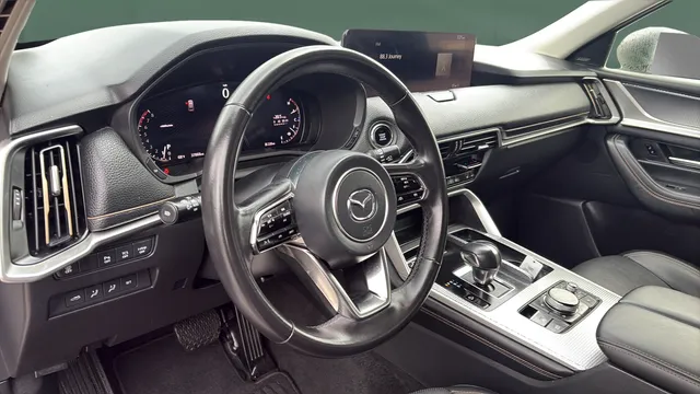 Mazda CX-90 photo 18