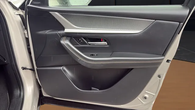 Mazda CX-90 photo 29