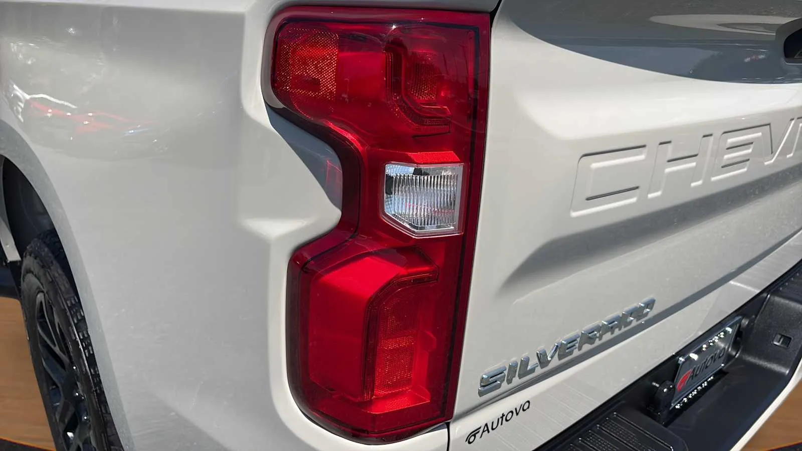 Chevrolet Silverado photo 11