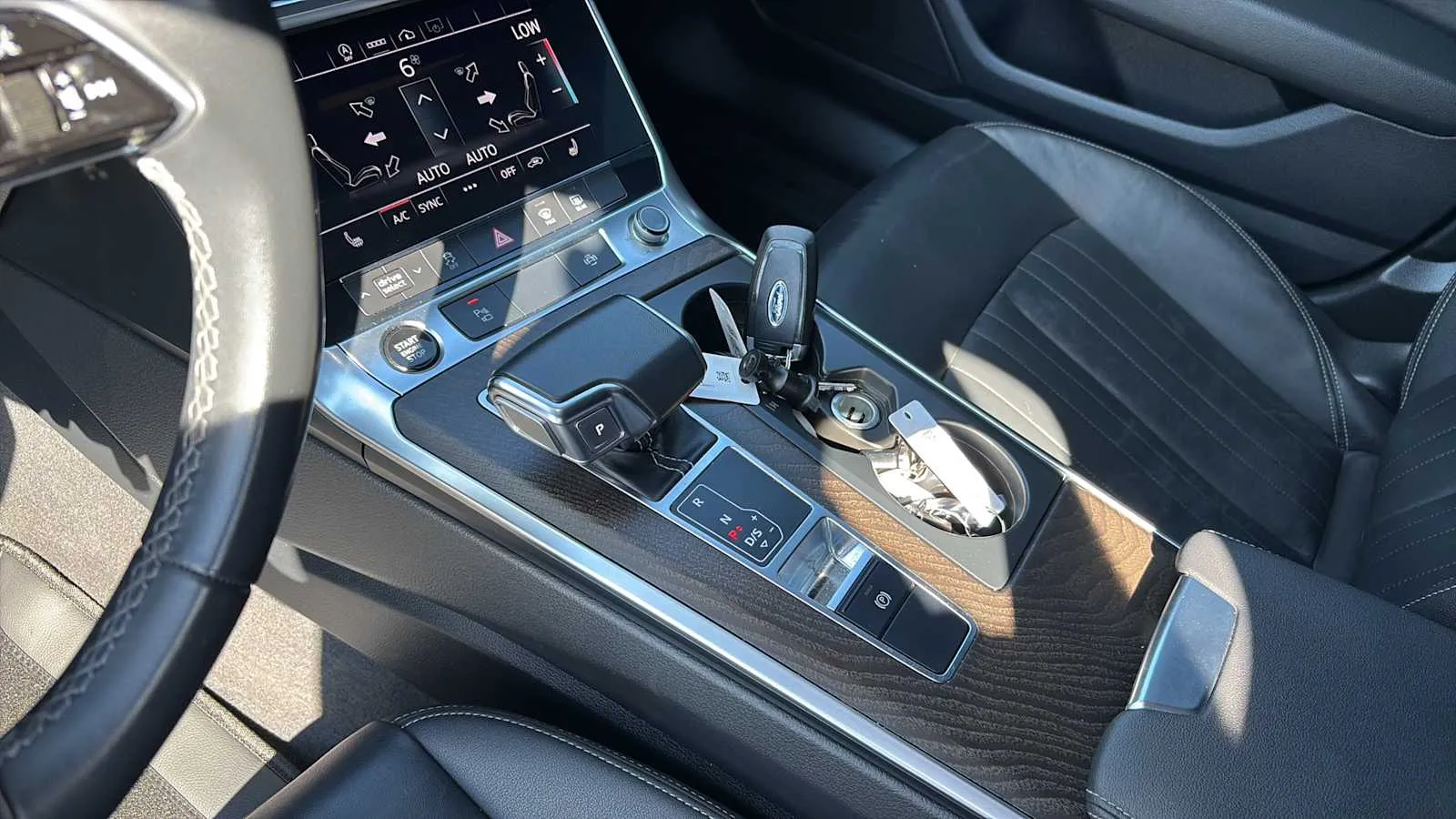 Audi A6 photo 14