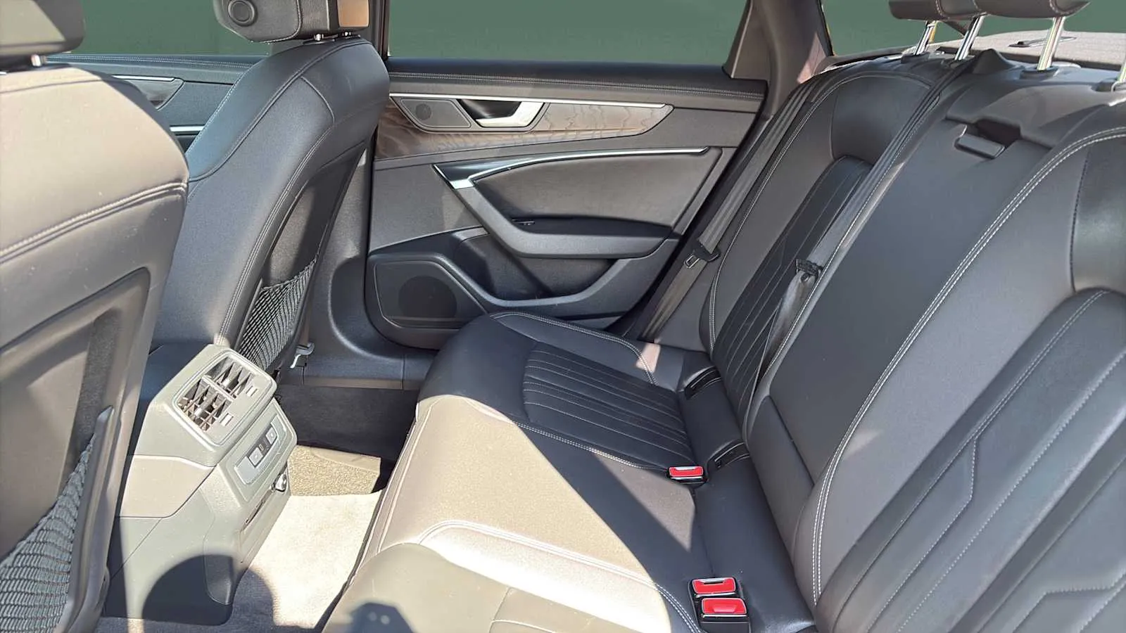 Audi A6 photo 18