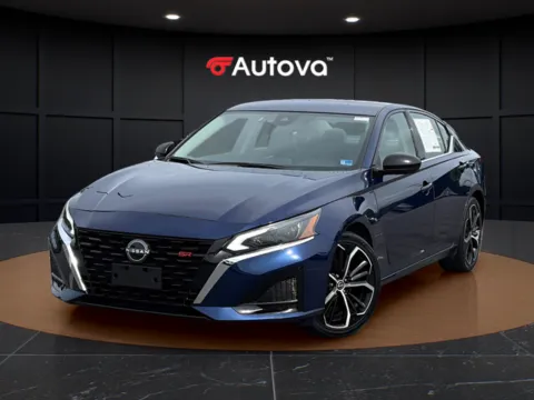Blue 2024 Nissan Altima 2.5 SR for sale in Madison Heights, VA