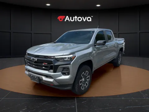 Gray 2024 Chevrolet Colorado Z71 for sale in Madison Heights, VA
