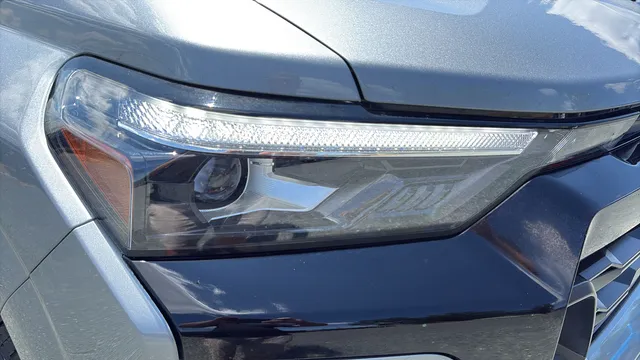 Chevrolet Colorado photo 9