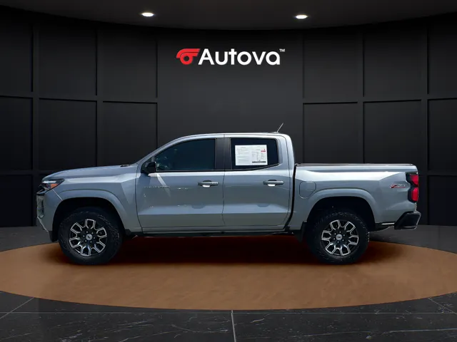 Chevrolet Colorado photo 2
