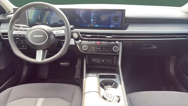 Hyundai Sonata photo 19