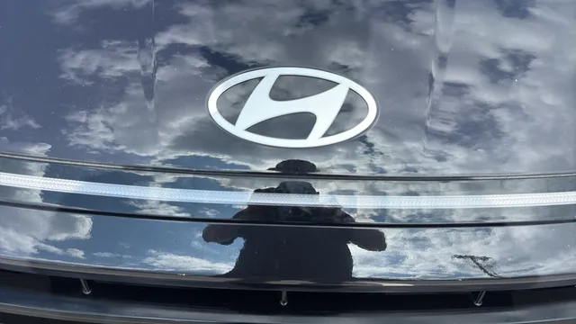 Hyundai Sonata photo 27