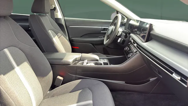 Hyundai Sonata photo 24