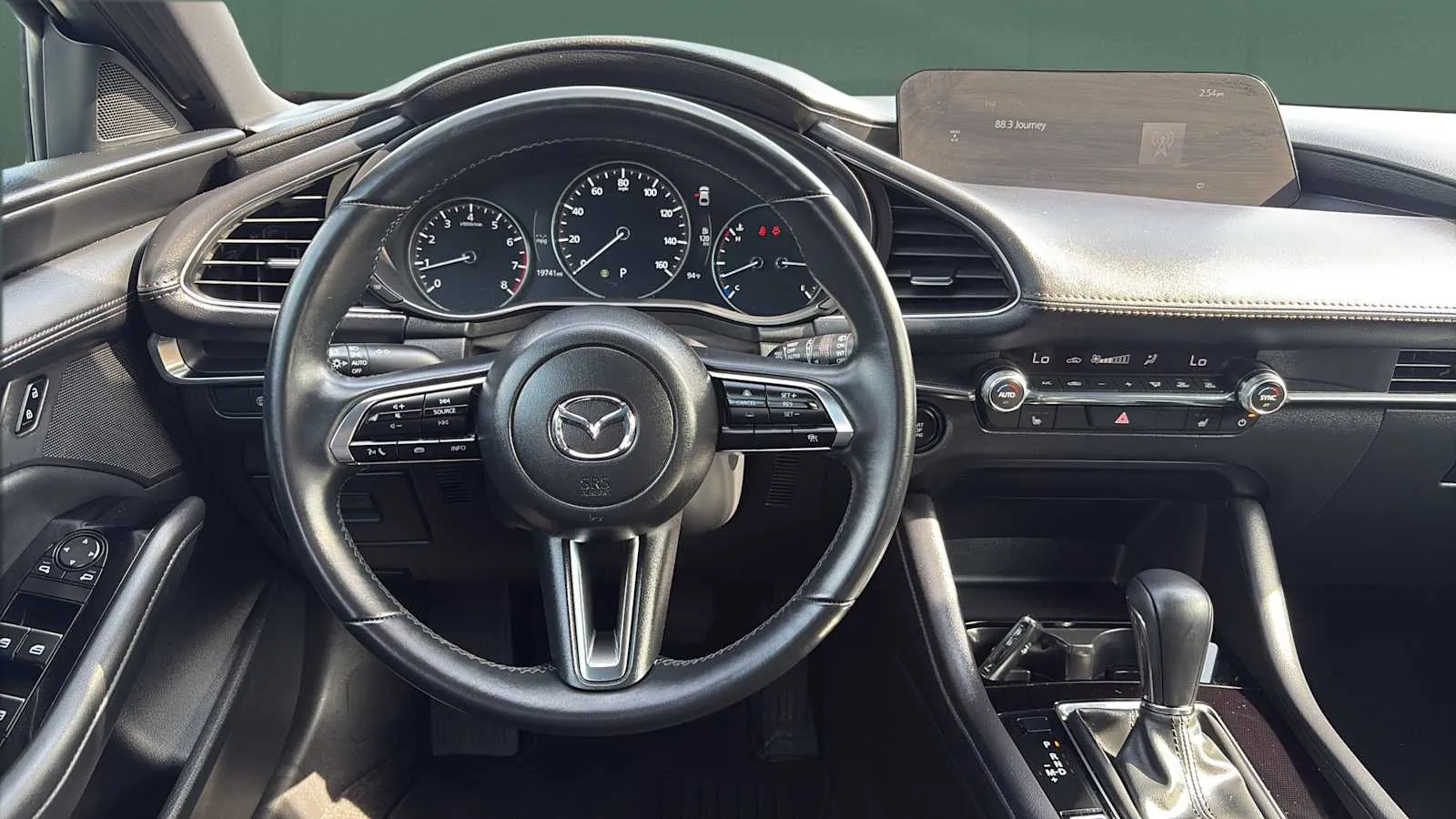 Mazda Mazda3 photo 19