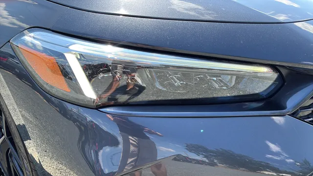 Honda Civic photo 9