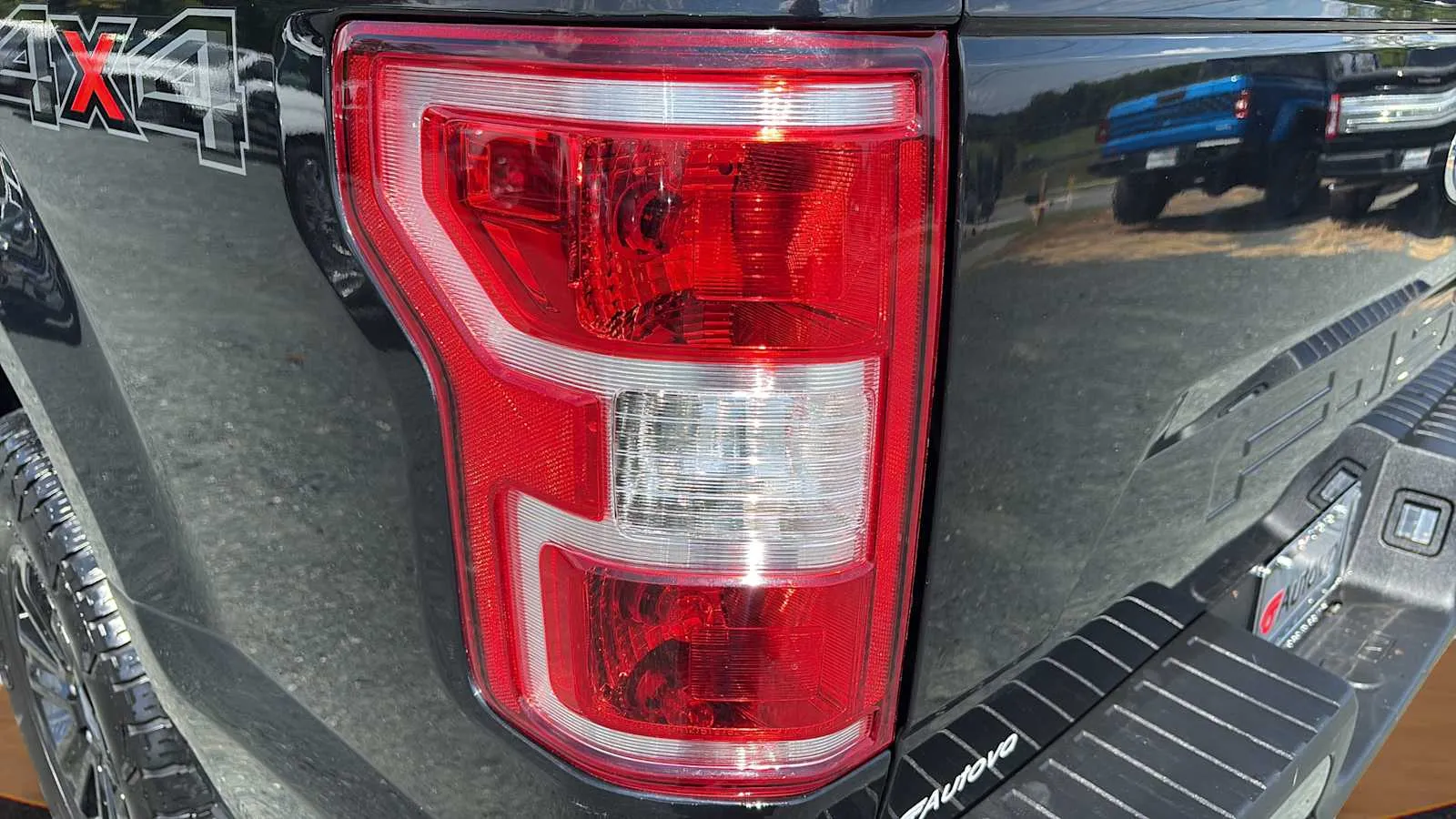 Ford F-150 photo 28