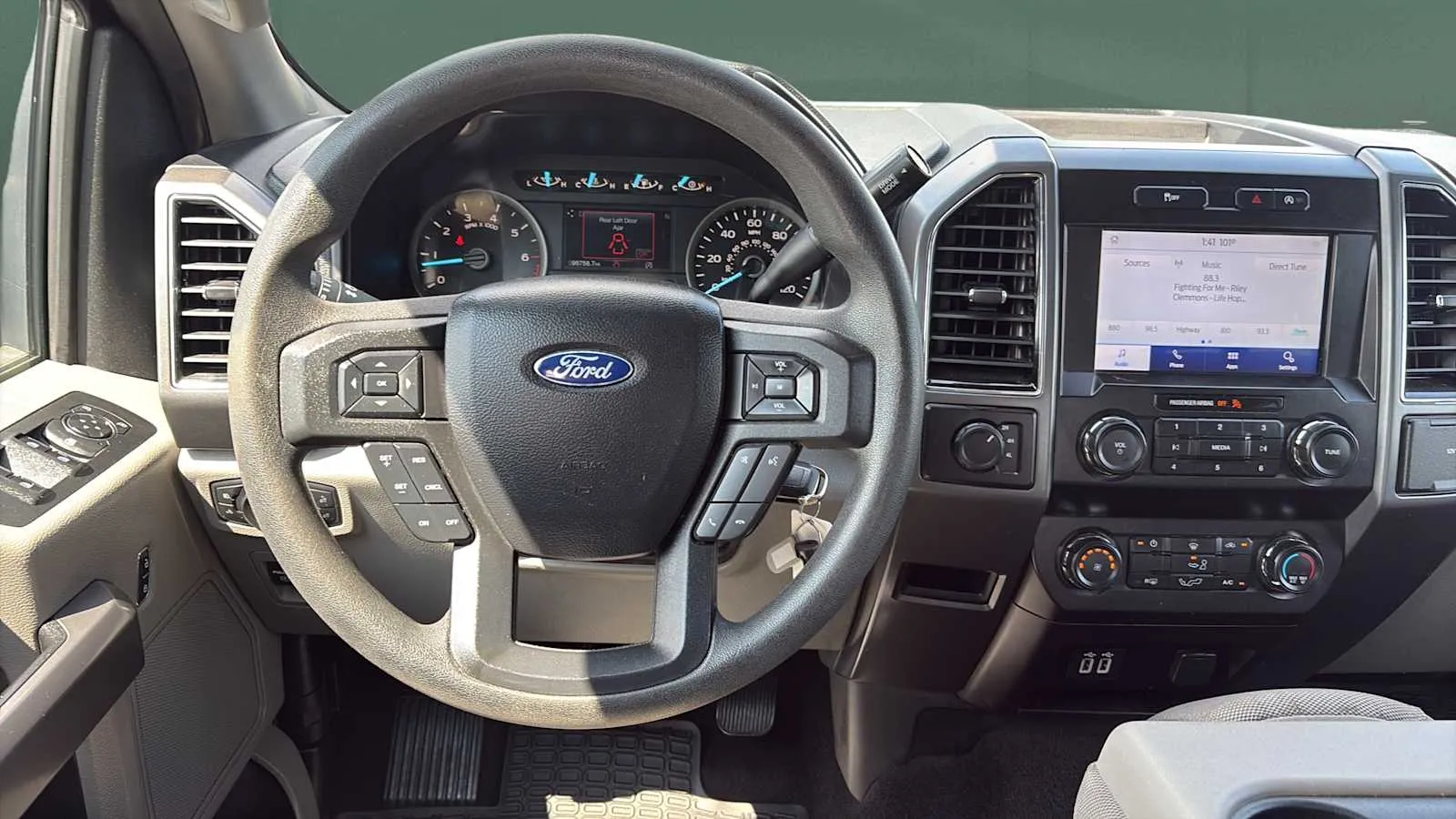 Ford F-150 photo 20