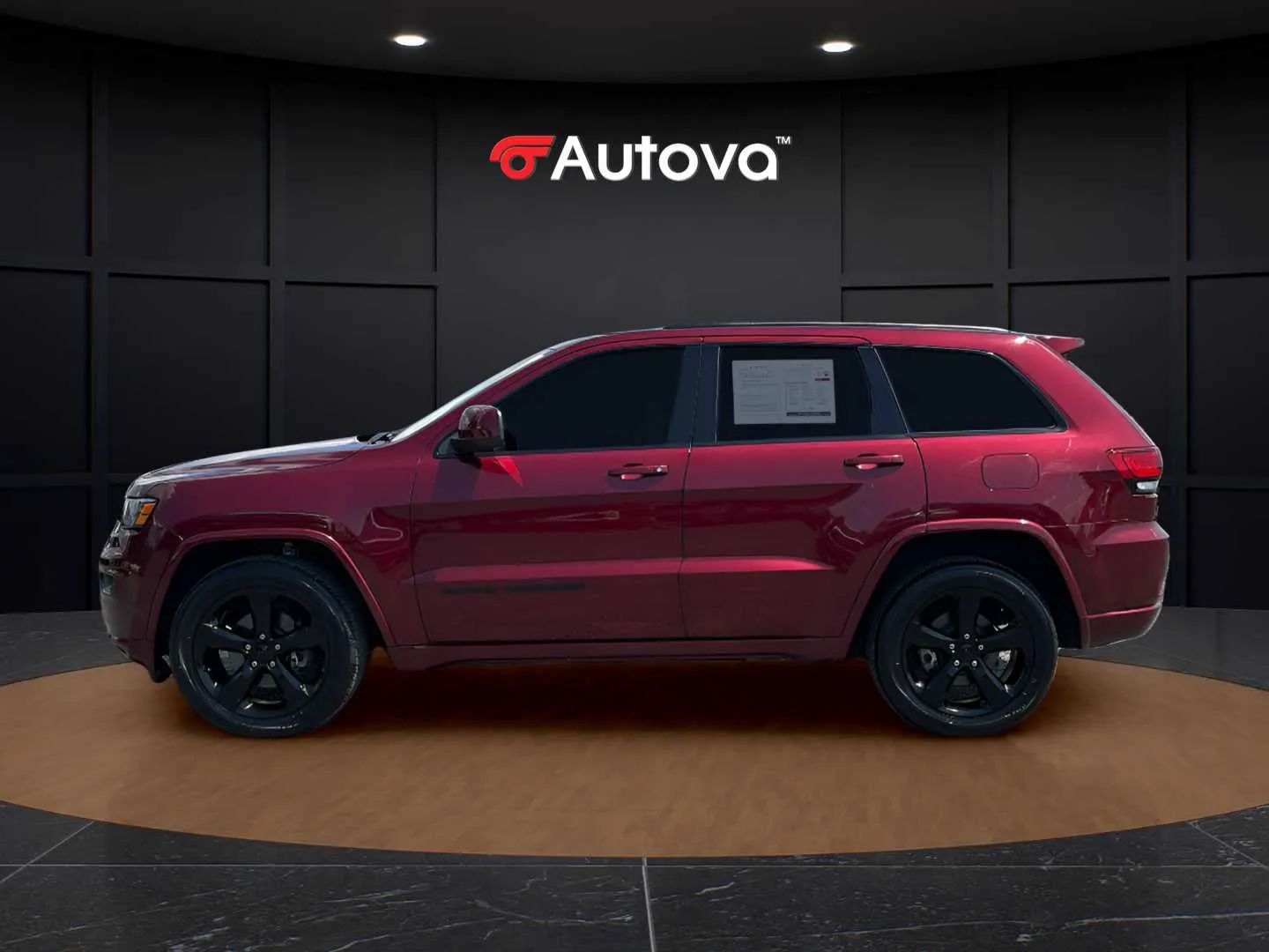 Jeep Grand Cherokee photo 2