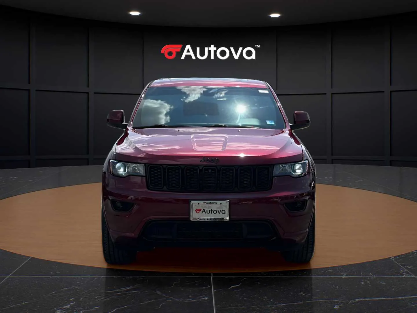 Jeep Grand Cherokee photo 8
