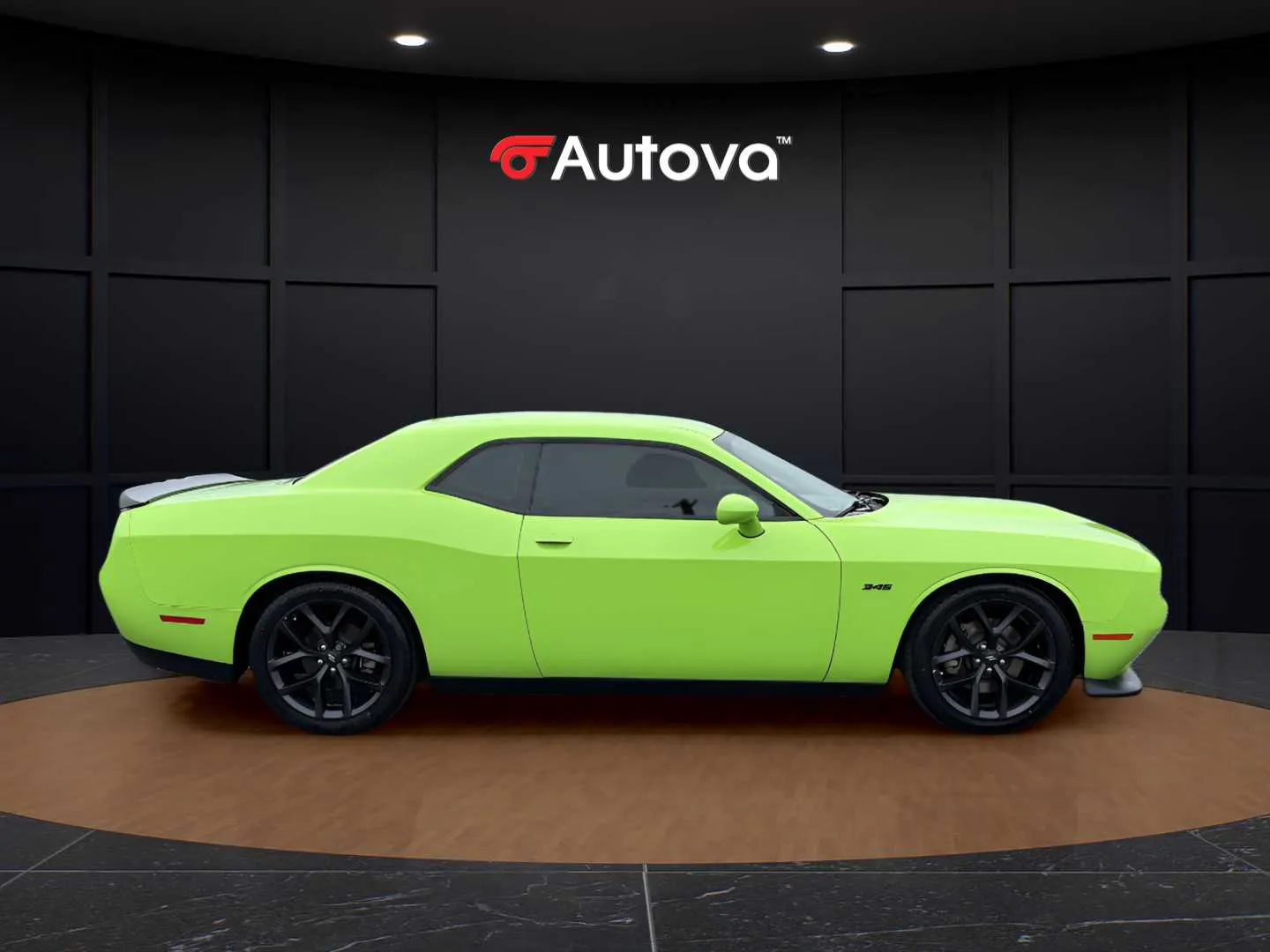 Dodge Challenger photo 6