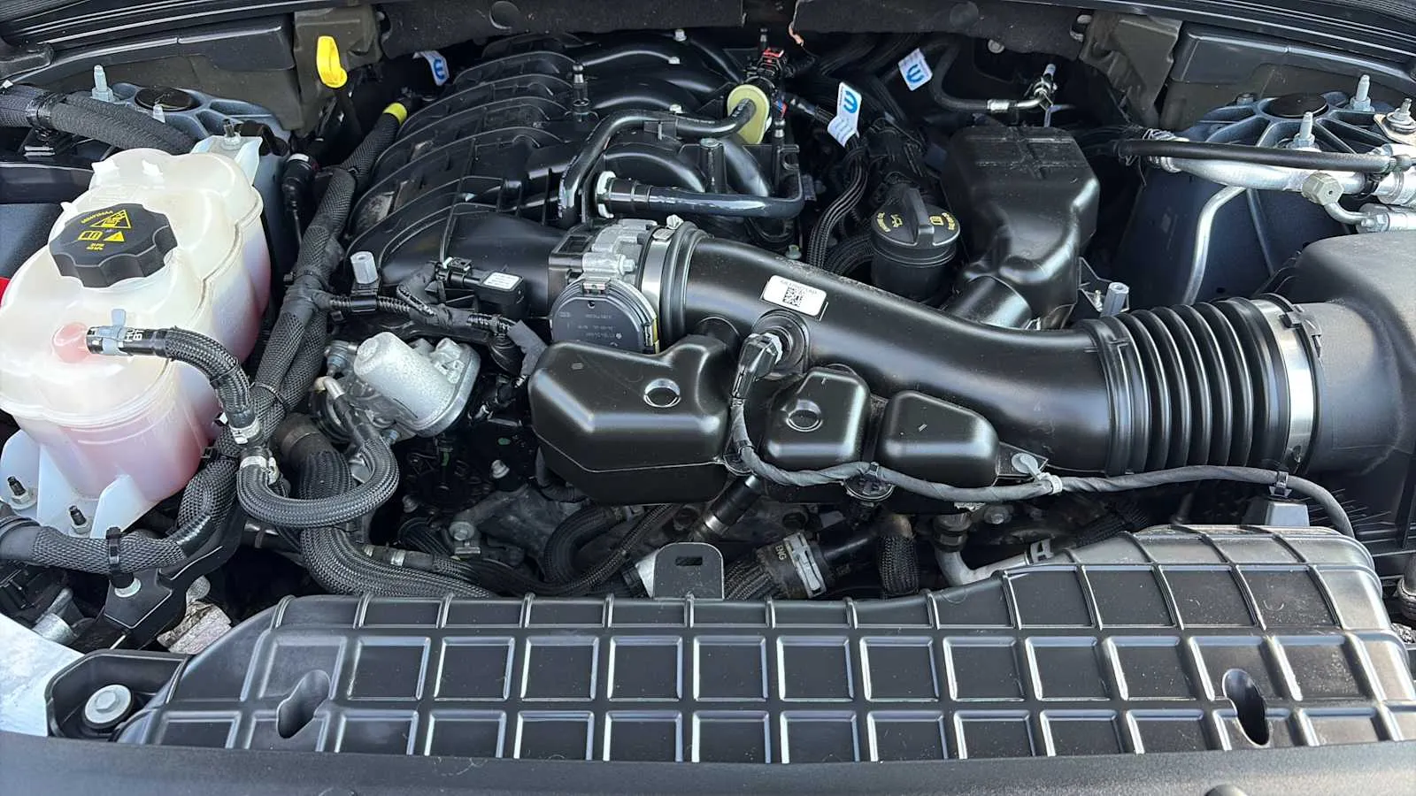 Jeep Grand Cherokee photo 30